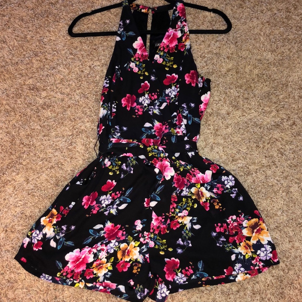 Black floral romper, size 6